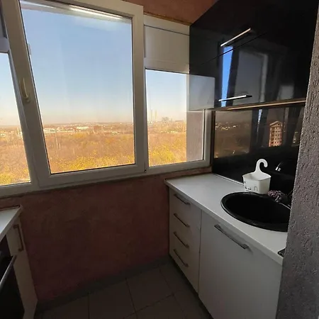 Urban Studio Free Parking Apartment Craiova